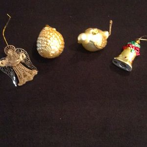 Set of 4 Gold Ornaments